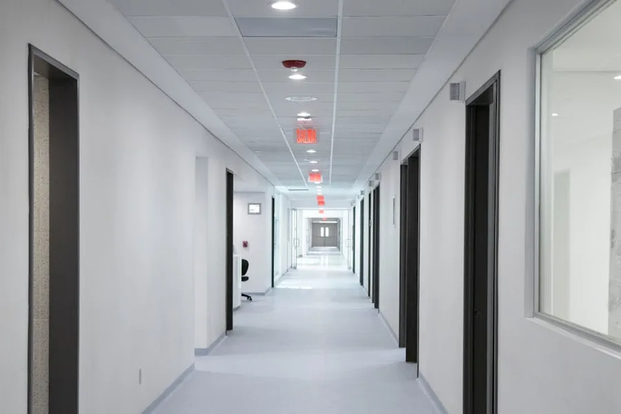 Entrances & Corridors