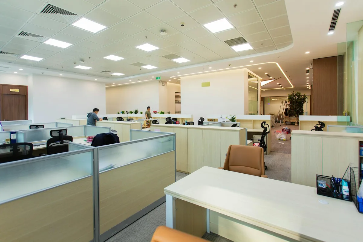 تنظيف مقرات حكومية الكويت